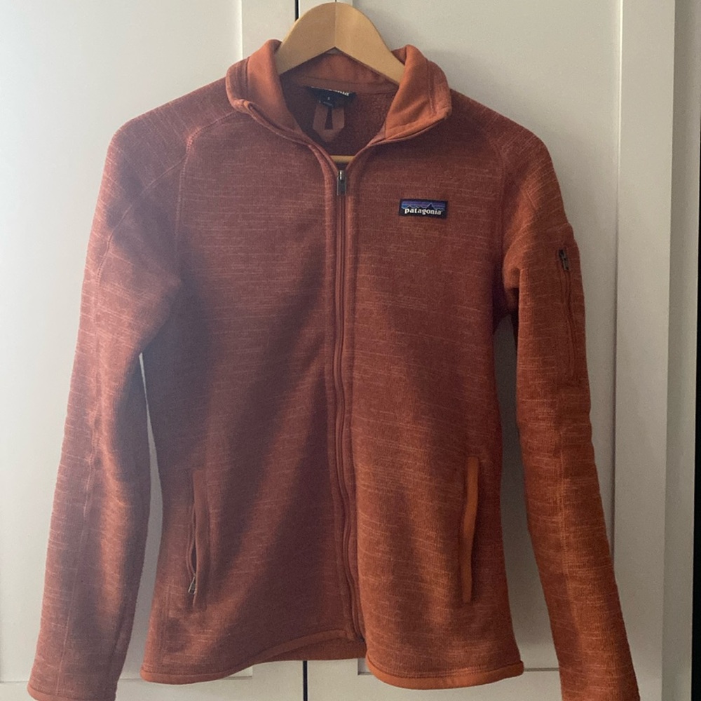 Barely used Patagonia jacket. Used 2-3x. Too small for me.